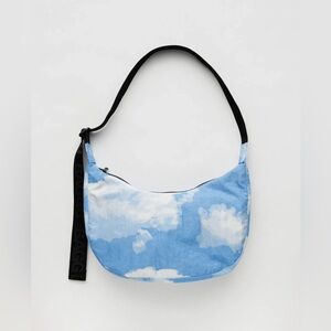 BAGGU Clouds MEDIUM CRESCENT Bag